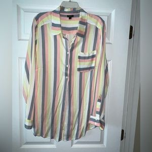 Long sleeve button up shirt